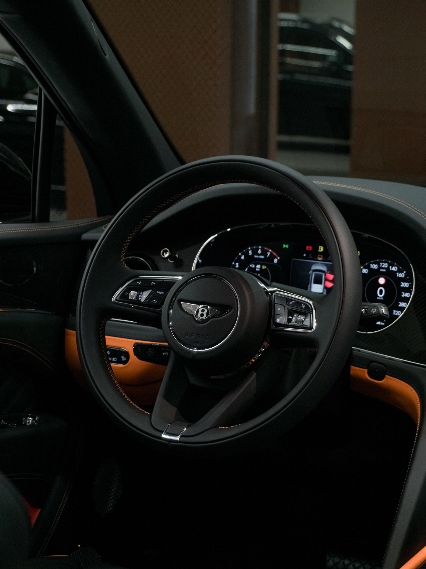 Bentley Bentayga Black Edition